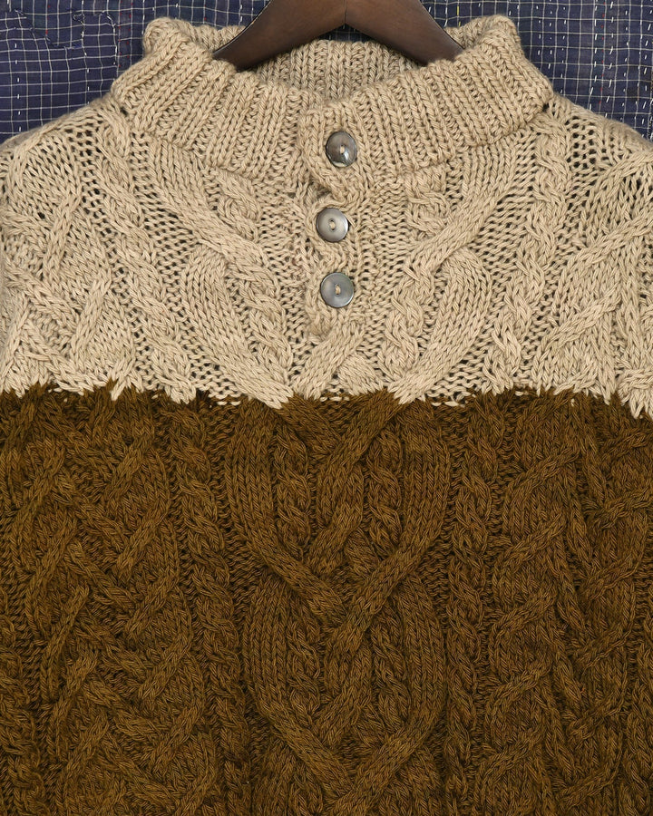 INTARSIA CABLE KNIT
