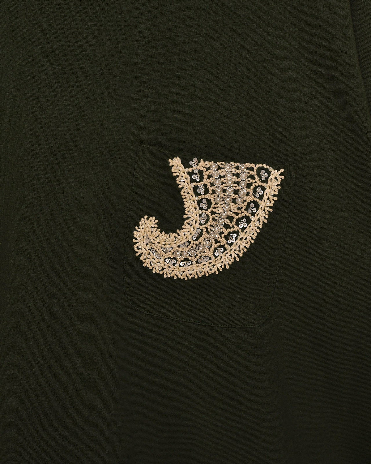 CHIKANKARI TEE