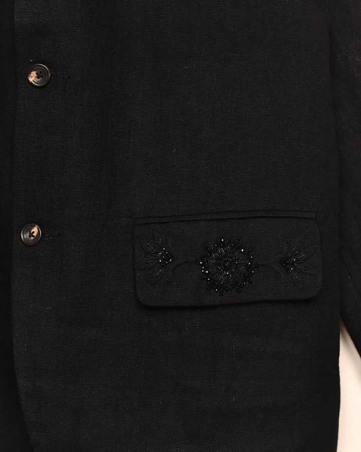 THREE BUTTON BLAZER